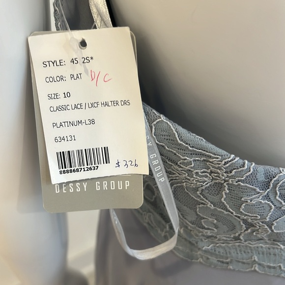 NWT SAMPLE SALE Dessy 4512 Platinum size 10 Classic Lace Halter chiffon Pristine - Picture 6 of 7